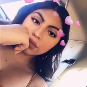 Meet your Posher, Justine